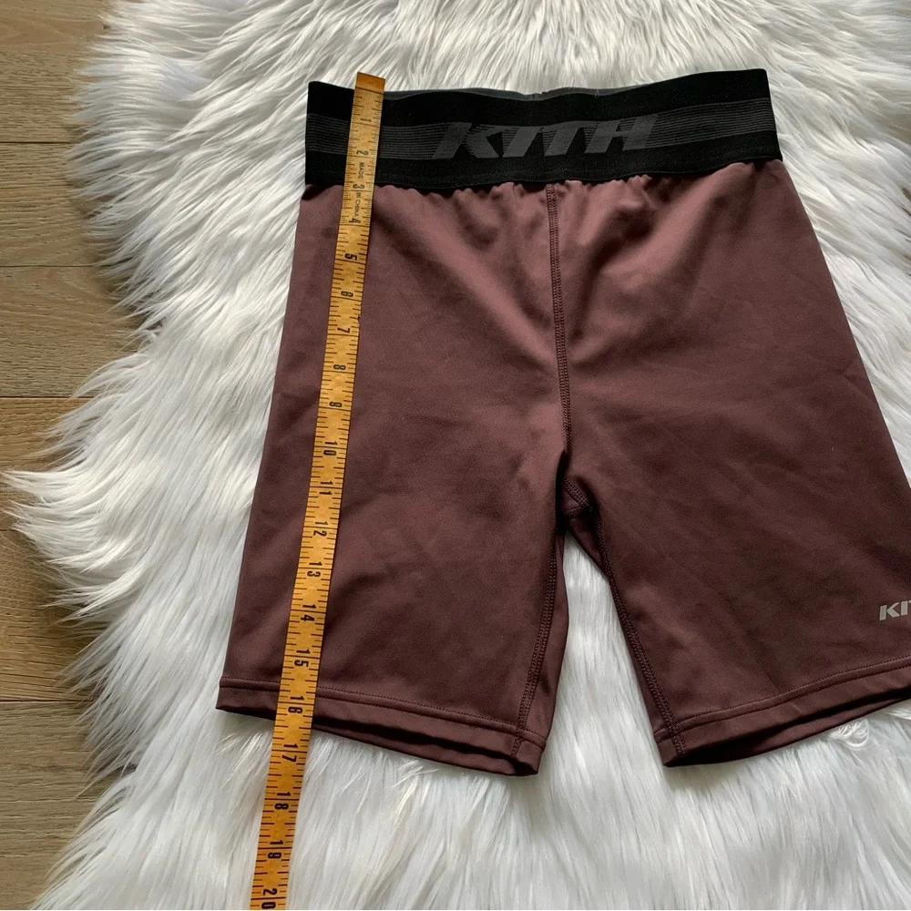 Kith Liz Shorts - Picture 3 of 12